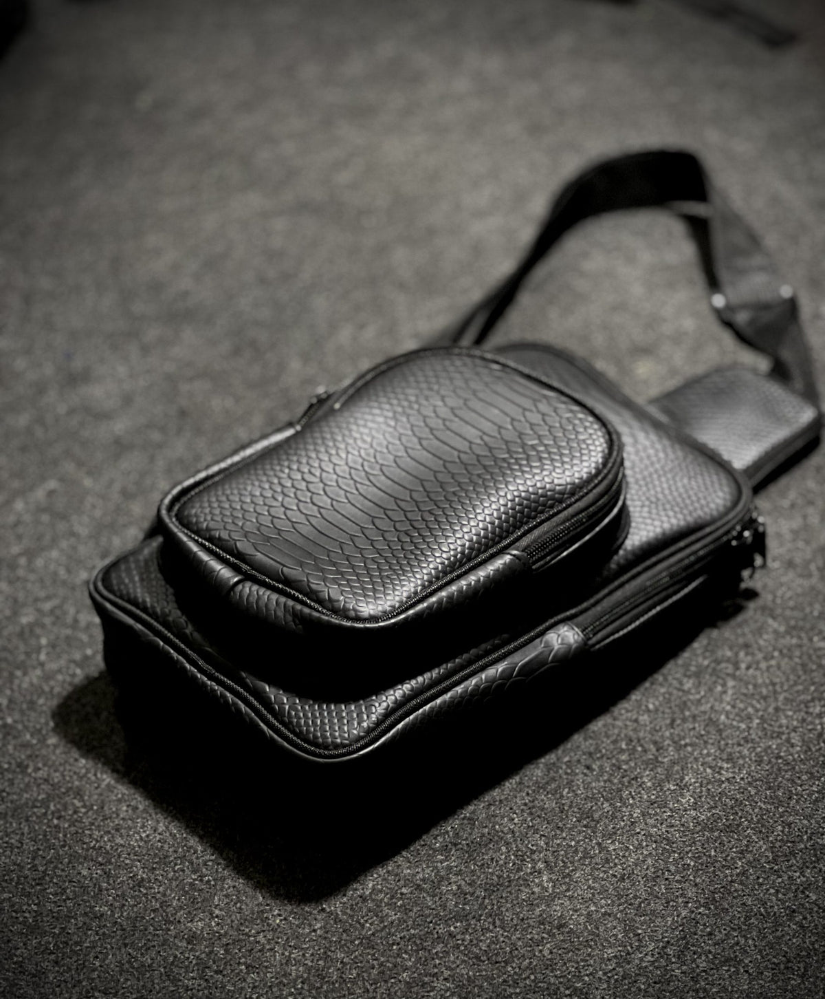 Ultimate Cobra Black Scale Chest Companion