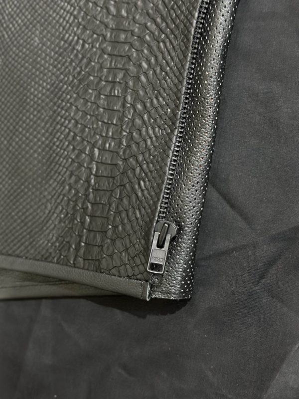 LV x Cobra Euro Cut - Image 3