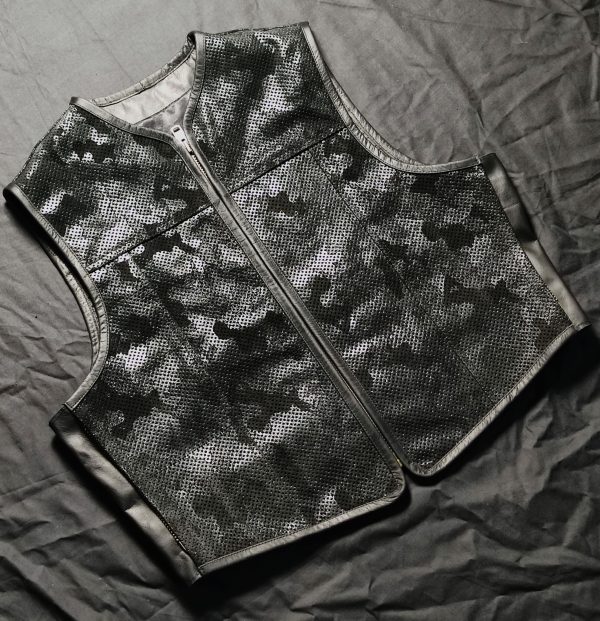 New T black camo - Image 4