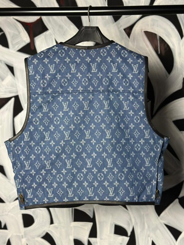 LV denim euro cut - Image 4