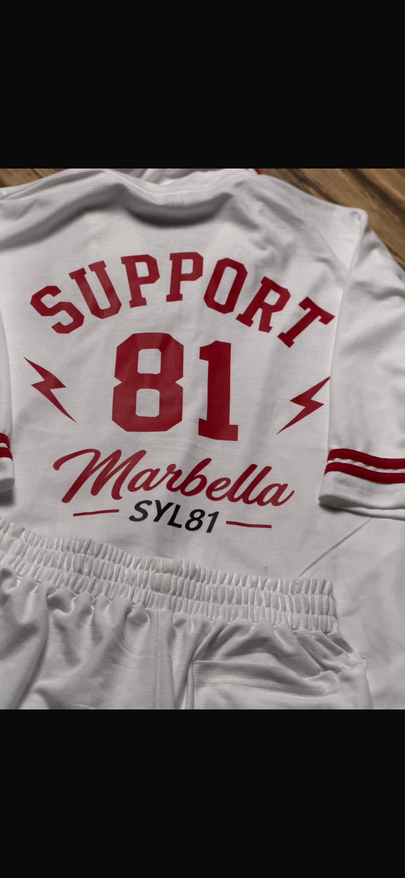 Red and white support 81 set - Image 4